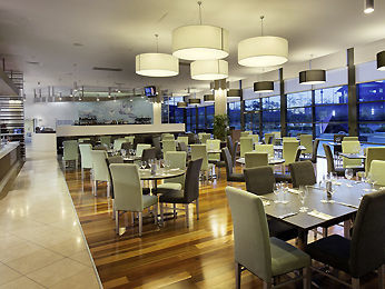 Hotel Novotel Airport 4*